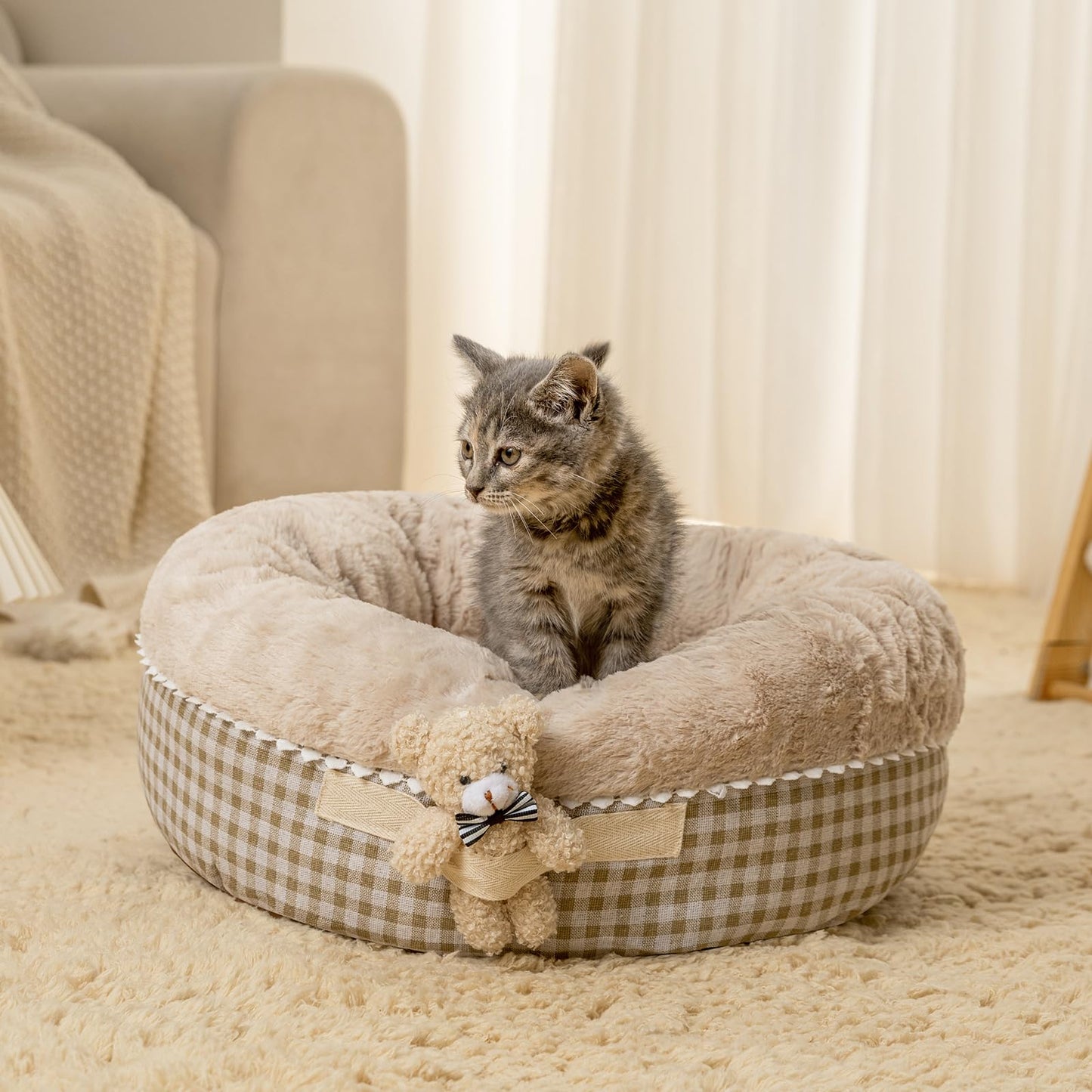 Teddy Donut Bed - Cozy for Indoor Cats & Small Dogs